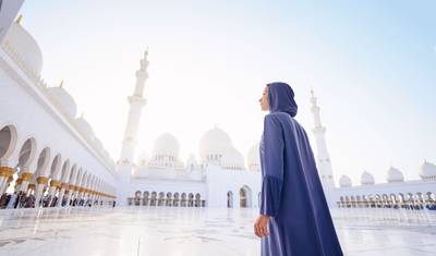 أبو ظبي – باقة قيمة: أبو ظبي 3 ليالٍ — 4