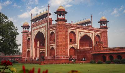 Golden Triangle Tour with City of Lakes(Udaipur) — 2