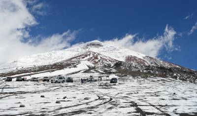 Cotopaxi Volcano Hike to Jose Rivas Refuge - Shared Group Day Trip — 4