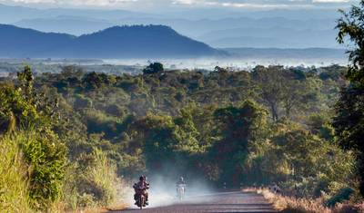 Excursão de Motocicleta Aventureira no Laos: Explorando Montanhas Místicas de Luang Prabang a Vang Vieng — 2