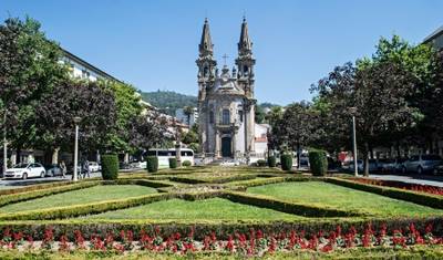 From Portugal to Spain: Porto, the Douro Valley (Portugal) and Salamanca (Spain) (port-to-port cruise) - AMALIA RODRIGUES — 3