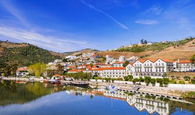 Douro Delights Madrid → Porto (2026) — 3