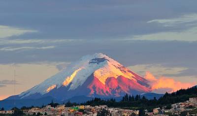 ECUADOR: Cotopaxi Volcano — 2