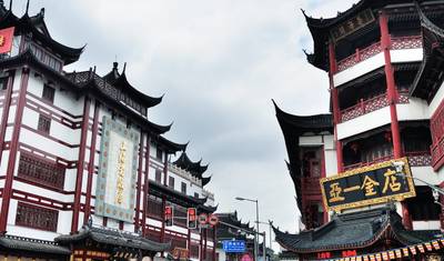 Najważniejsze atrakcje Szanghaju: Oriental Pearl TV Tower, Bund – wycieczka w małej grupie 3D — 5