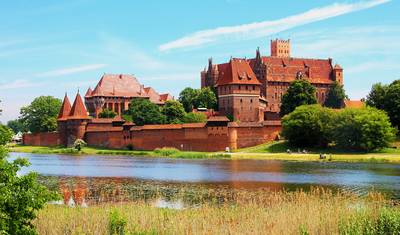 Poland's Highlights in a Small Group — 5