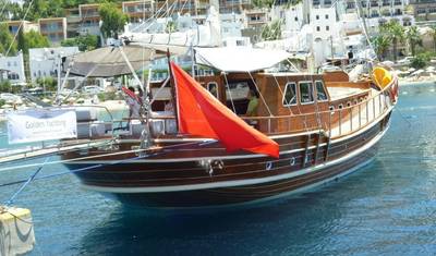 Gulet Roulette | Cruzeiro Azul Privado de 4 Cabines | Bodrum-Golfo de Gökova — 2