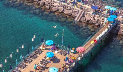 Entre Sorrento e Amalfi: Uma Jornada Pelas Cores do Mediterrâneo — 5