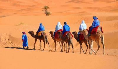 3-dniowa wycieczka po Saharze w Maroku z Marrakeszu do wydm Merzouga i luksusowego obozu na pustyni — 3