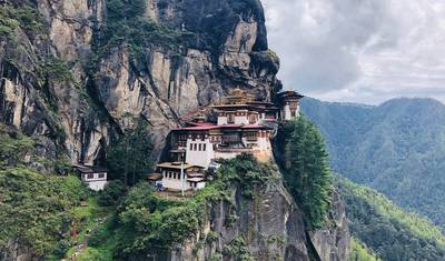 Premium Nepal & Bhutan (16 destinations) — 5