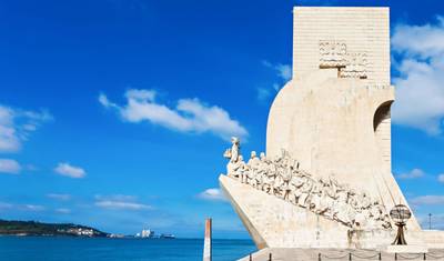 10- Day Tour Lisboa, Coímbra, Évora, Oporto & Madrid — 2
