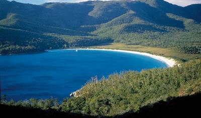 Tasmania's magic on 4 wheels — 3