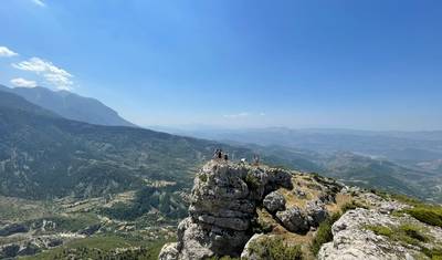 Aventura Albanesa de 6 Dias | Das Montanhas à Riviera | Caminhada, 4x4 e Rafting — 5