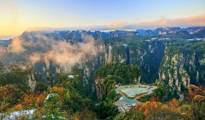 2-dniowa wycieczka w małej grupie do Zhangjiajie: Góra Avatar i Szklany Most — 2