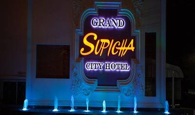 5 Dias Autoguiado no Grand Supicha City Hotel em Phuket com Transfer de Aeroporto. — 4