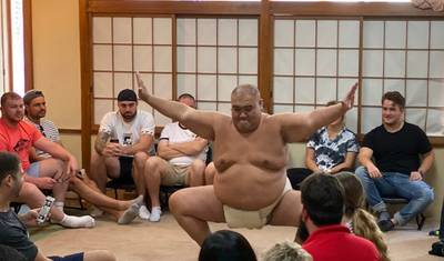 10 Days A Journey Through Japan and Korea's Vibrant Pop Cultures (private guide & driver） — 4