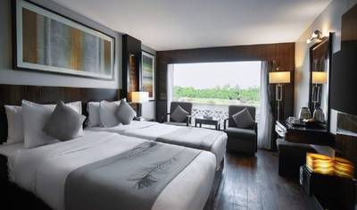Ultra Luxury Nile Cruise from Luxor to Aswan 4 Days - 3 Nights Include Flight tickets — 3