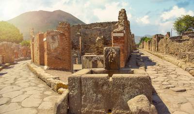 Journey of Amalfi Coast, Positano, Pompeii & Mt. Vesuvius – 4-Day (Small Group) — 4