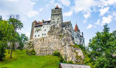 Customized Classic 10 Days Private Romania Trip, Daily Start & Exclusive Car — 4