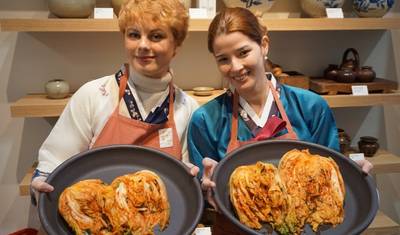 9 Days Korea Family Escape: Seoul Culture & Jeju Nature (private guide and driver）Family Tour - Customizable — 4
