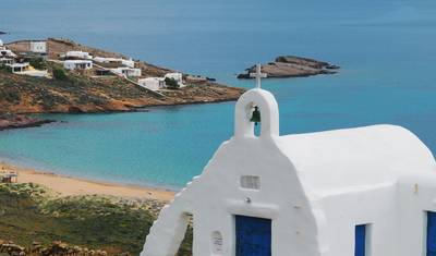 Santorini: Across the Greek Island — 3