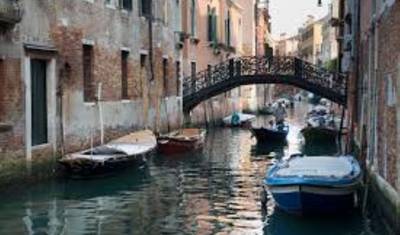 Explore Nice, Milan and Venice in a week — 2