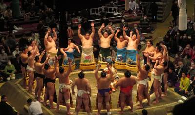 Tokio 5 dni: od sumo i tradycji po marzenia o Disneylandzie — 2