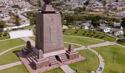 Ecuador Gateway: Quito, Mindo & Otavalo in 5 Days — 5