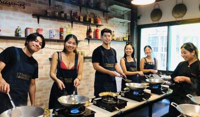 Bangkok Discovery 5 Days – Floating Markets & Flavors of Thailand — 2