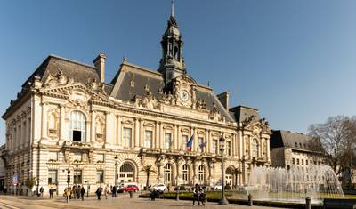 Loire Castles - Guided e-Bike Tour (8 Days — 2