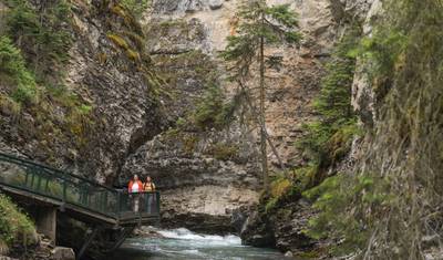 جولة روكيز لمدة 5 أيام من Vancouver إلى Calgary: Banff وJasper والبحيرات الأيقونية — 5