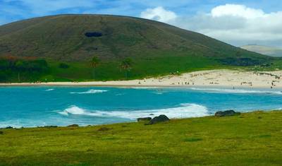 Chile: Mysteries of Easter Island - 3 DAYS/2 NIGHTS — 5