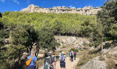 Caminhada do Vinho WalkingWomen em Priorat, Norte da Espanha (Somente para Mulheres) — 5