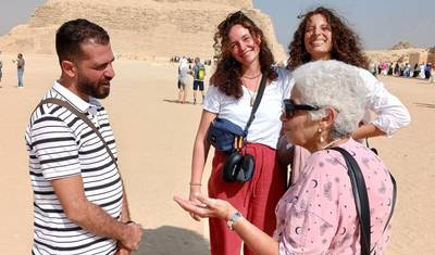 جولة ليوم واحد إلى الأهرامات وسقارة ودهشور — 2