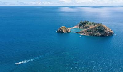 The Azores Islands, Portugal (5 ⭐ Solo Women) — 5