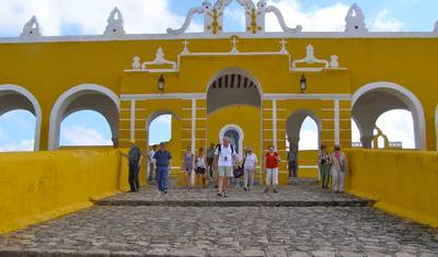 4 Days Mayan Discovery: Chichen Itza & Yucatan Colonial Highlights — 4