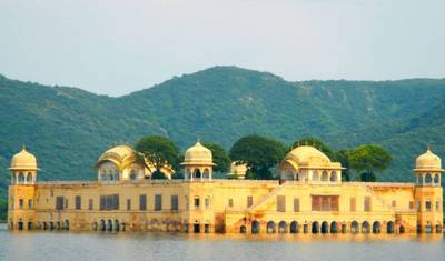 4 Days Golden Triangle Tour — 4