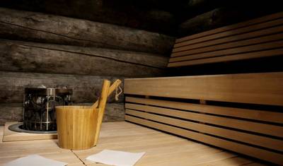 Winter Wonderland Experience in Premium Log Cabins — 5