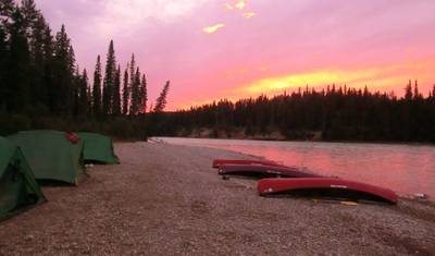 Viagem de Canoa no Rio Athabasca em Alberta, Canadá — 4