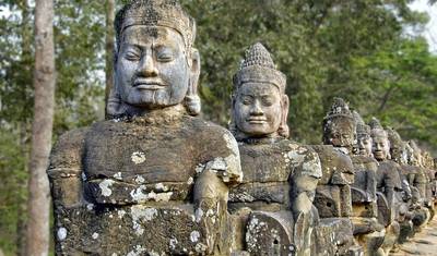Starożytna Samodzielna Przygoda w Angkor Wat — 5