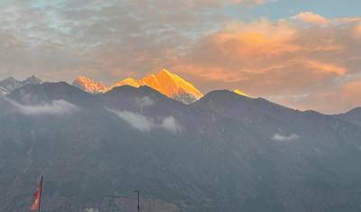 Trekking Panorama Everestu — 3