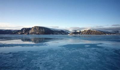 北西航路: 壮大な極北の旅、Quark運航 — 5