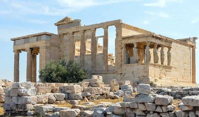 رحلة القفز بين الجزر اليونانية — 4