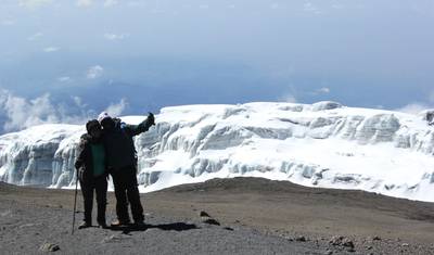 Cume do Kilimanjaro Marangu e Safári de Acampamento — 5