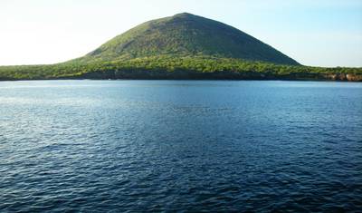 Galápagos Puro (Grand Daphne) — 4