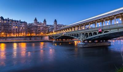 Ano Novo Parisiense no Sena — 3