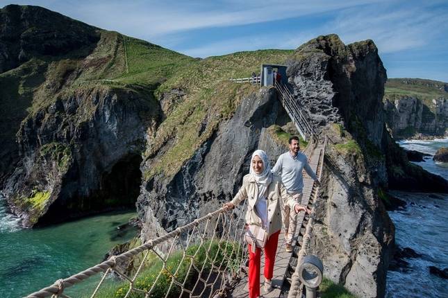 5 Day Giant Irish Experience - Small Group Tour