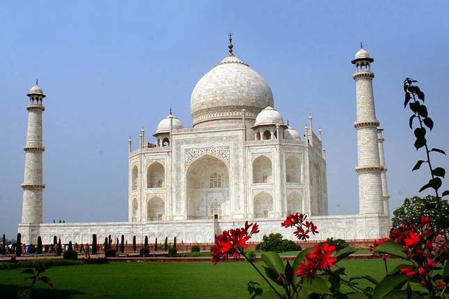 Taj Mahal & Agra Private Tour for 2 Days by Express Train