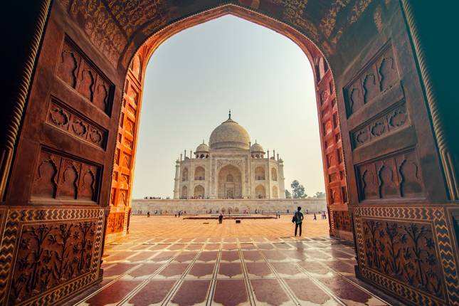 2 Days Delhi Agra Tour with Taj Mahal Sunrise/Sunset