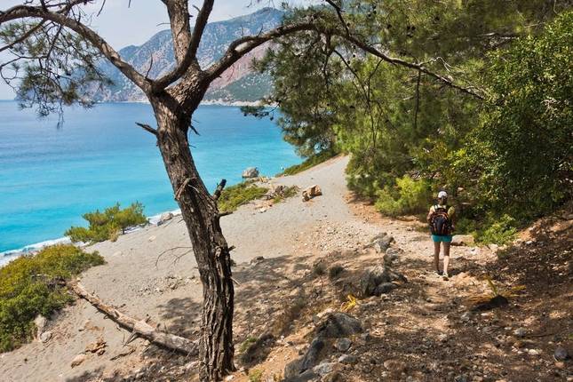 Hiking & Walking Tours in Greece