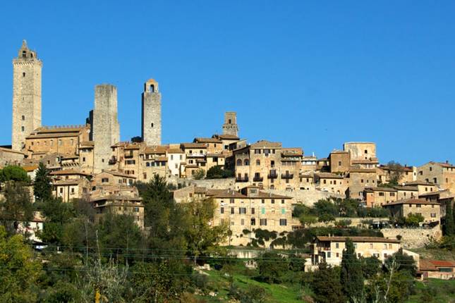 self guided tours of tuscany